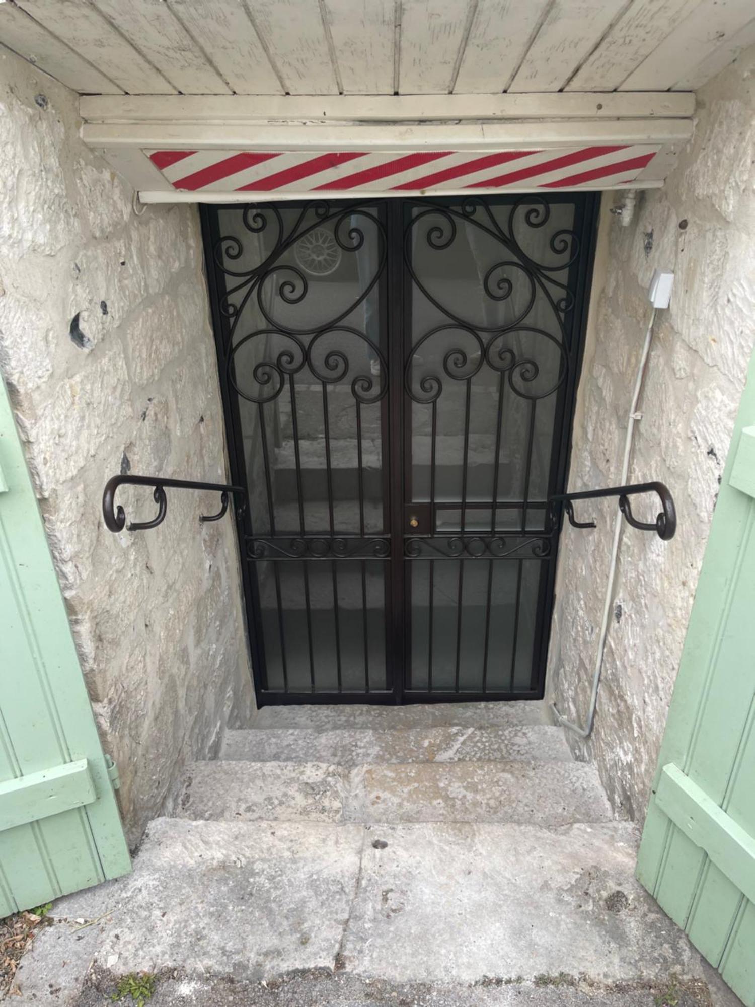 Sous La Glycine Bed & Breakfast Giverny Exterior photo